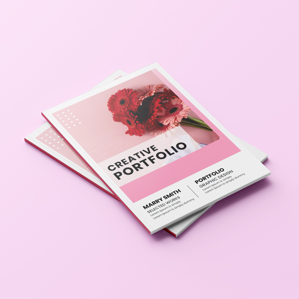 ערימת חוברות פורטפוליו מעוצבות